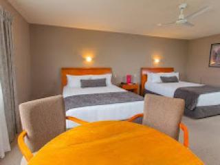 ARAWA PARK HOTEL 
