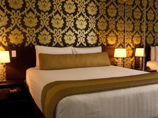 LUXURY ACCOMMODATION 