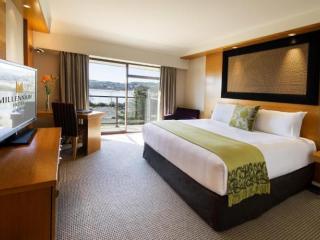 LUXURY ACCOMMODATION