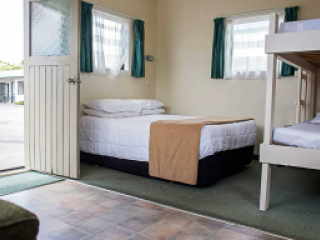ACCOMMODATION 