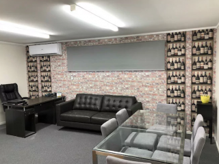 BAY DECORATORS 