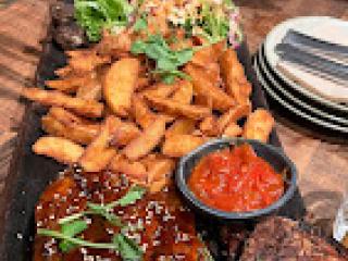 PLATTERS 