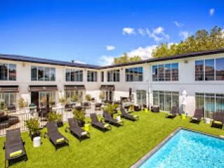 REGENT LUXURY BOUTIQUE HOTEL ACCOMMODATION