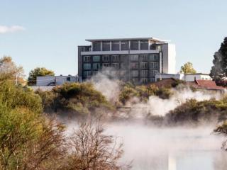 RYDGES ACCOMMODATION