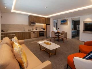 LUXURY ACCOMMODATION