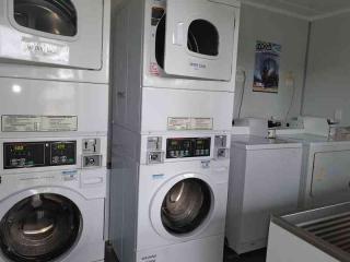 LAUNDRY FACILITY 