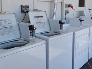 LAUNDRY FACILITY 