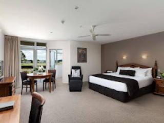 ARAWA PARK HOTEL ACCOMMODATION