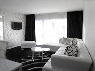 LUXURIOUS COMFORT 