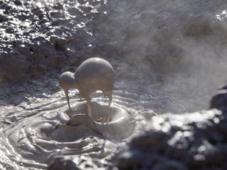 BUBBLING MUD