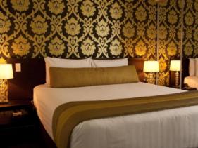 LUXURY ACCOMMODATION 