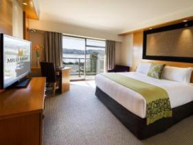 LUXURY ACCOMMODATION