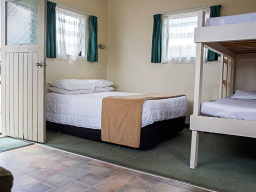 ACCOMMODATION 