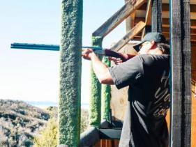 CLAY BIRD SHOOTING 