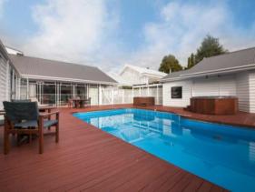 POOL COMPLEX