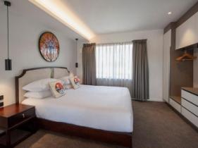 ACCOMMODATION