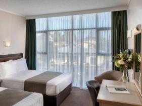 LUXURY ACCOMMODATION