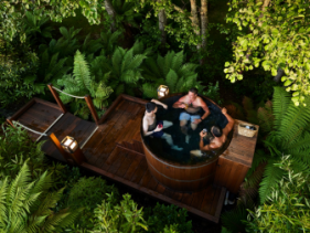 SECRET SPOT HOT TUBS 
