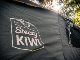 STEEZY KIWI